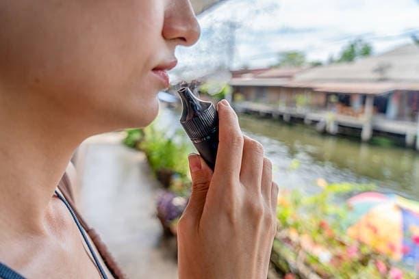 How cách chơi poker Tactics Intersect with e cigarette legislation Trends and What Players Need to Know
