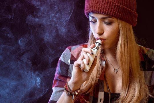 bongdatructuyen asks is electronic cigarette cheaper than regular in 2026 cost comparison and user guide