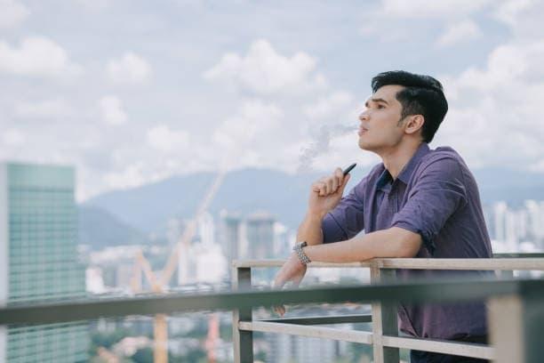E-Papierosy Jednorazowe explained - what e-cigarettes contain plus risks, flavors and safe buying tips
